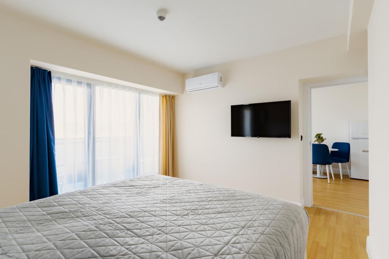 Appartement Grand City Real Estate à Batoumi Extérieur photo
