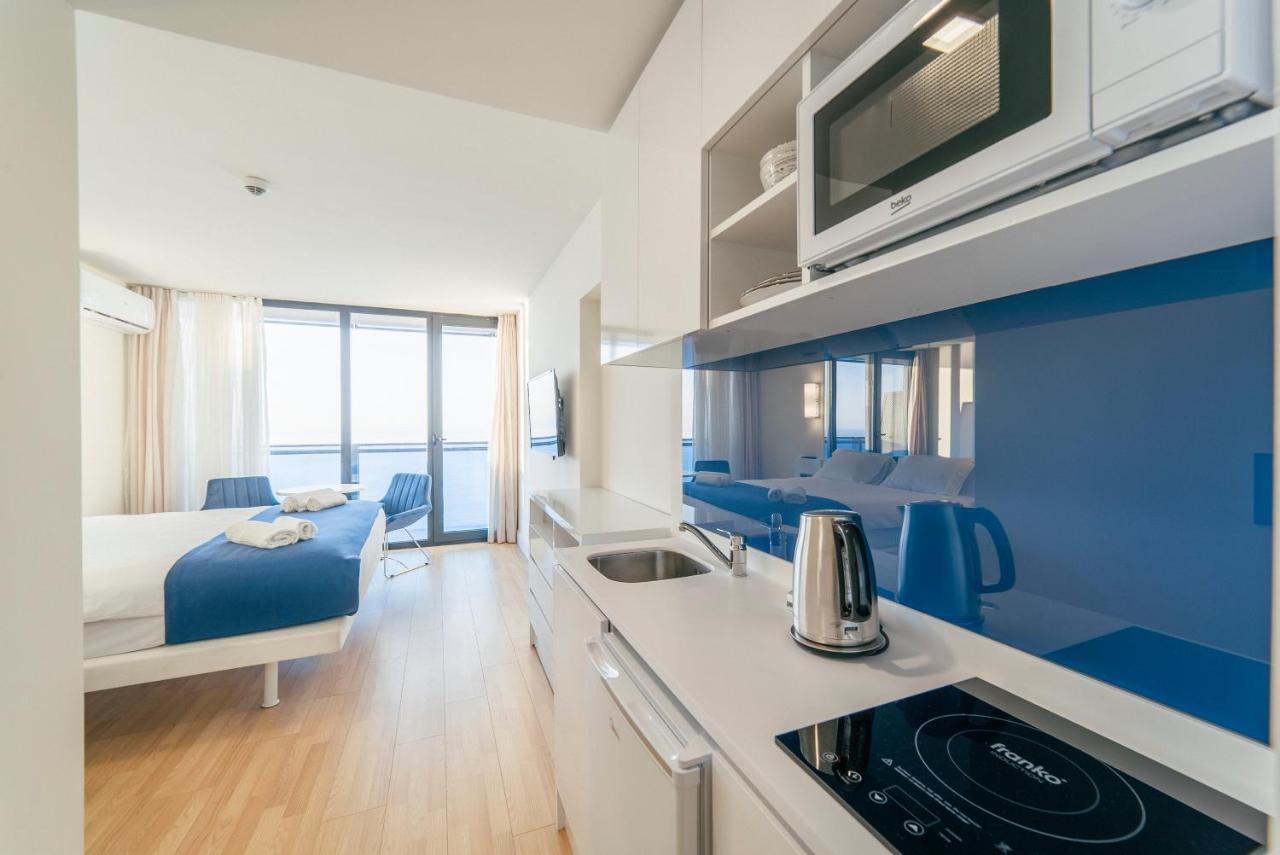 Appartement Grand City Real Estate à Batoumi Extérieur photo