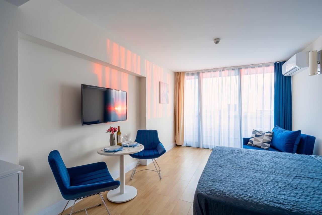 Appartement Grand City Real Estate à Batoumi Extérieur photo
