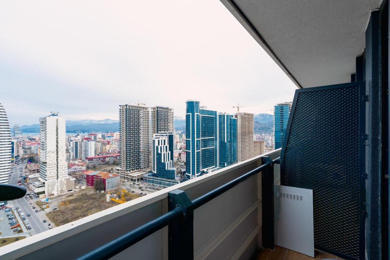 Appartement Grand City Real Estate à Batoumi Extérieur photo