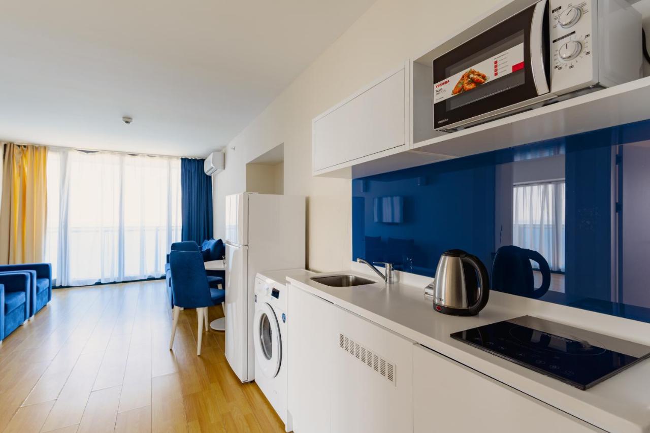 Appartement Grand City Real Estate à Batoumi Extérieur photo