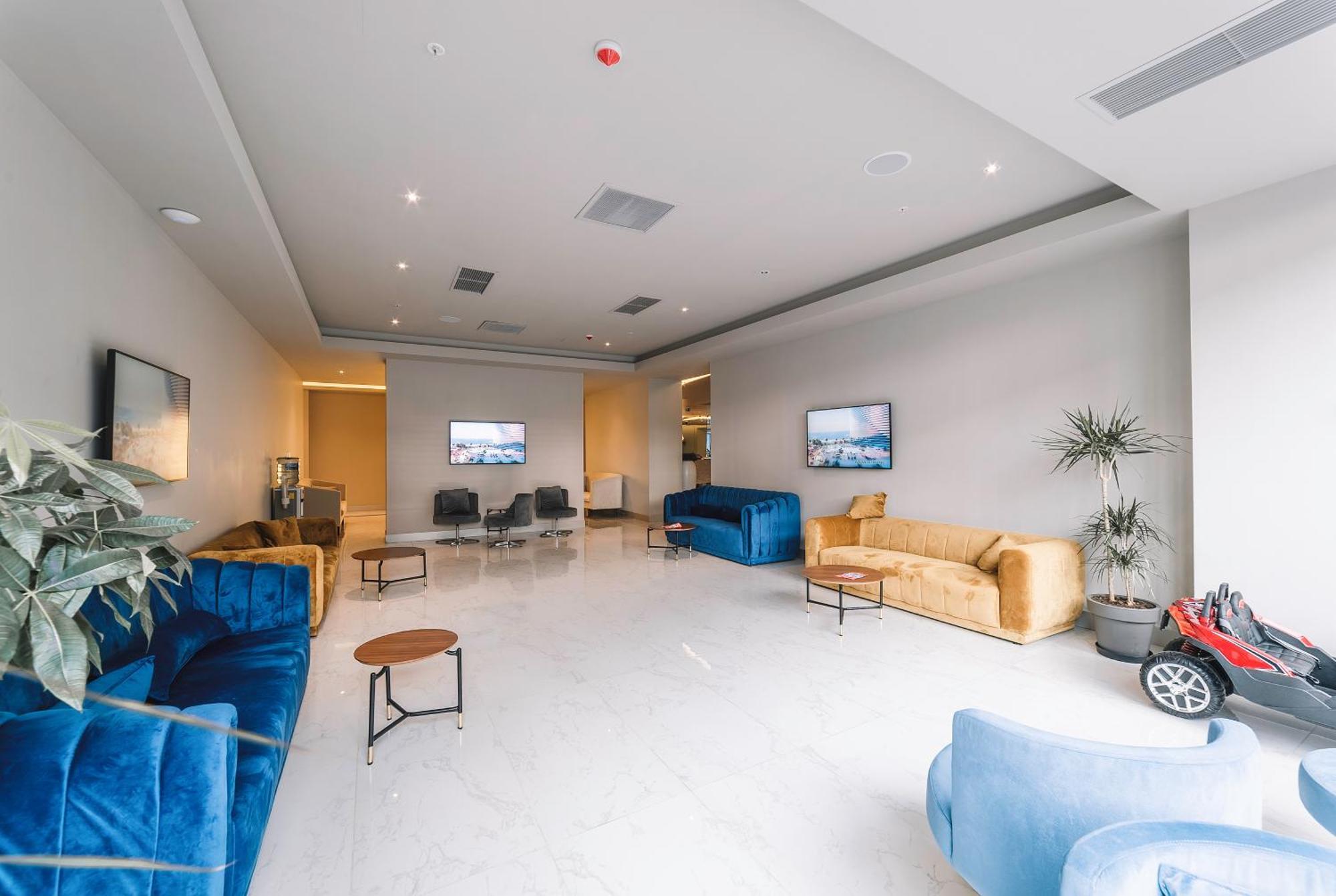 Appartement Grand City Real Estate à Batoumi Extérieur photo