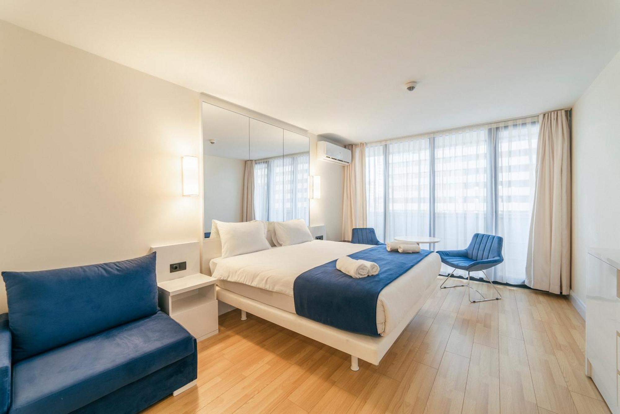 Appartement Grand City Real Estate à Batoumi Extérieur photo